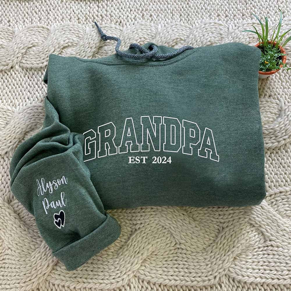 Custom Grandpa SweatShirt - Sleeve&Soul.store