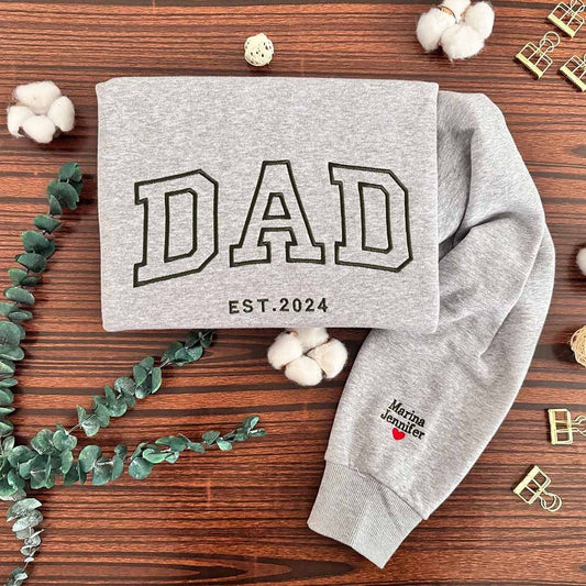 Custom Daddys SweatShirt - Sleeve&Soul.store